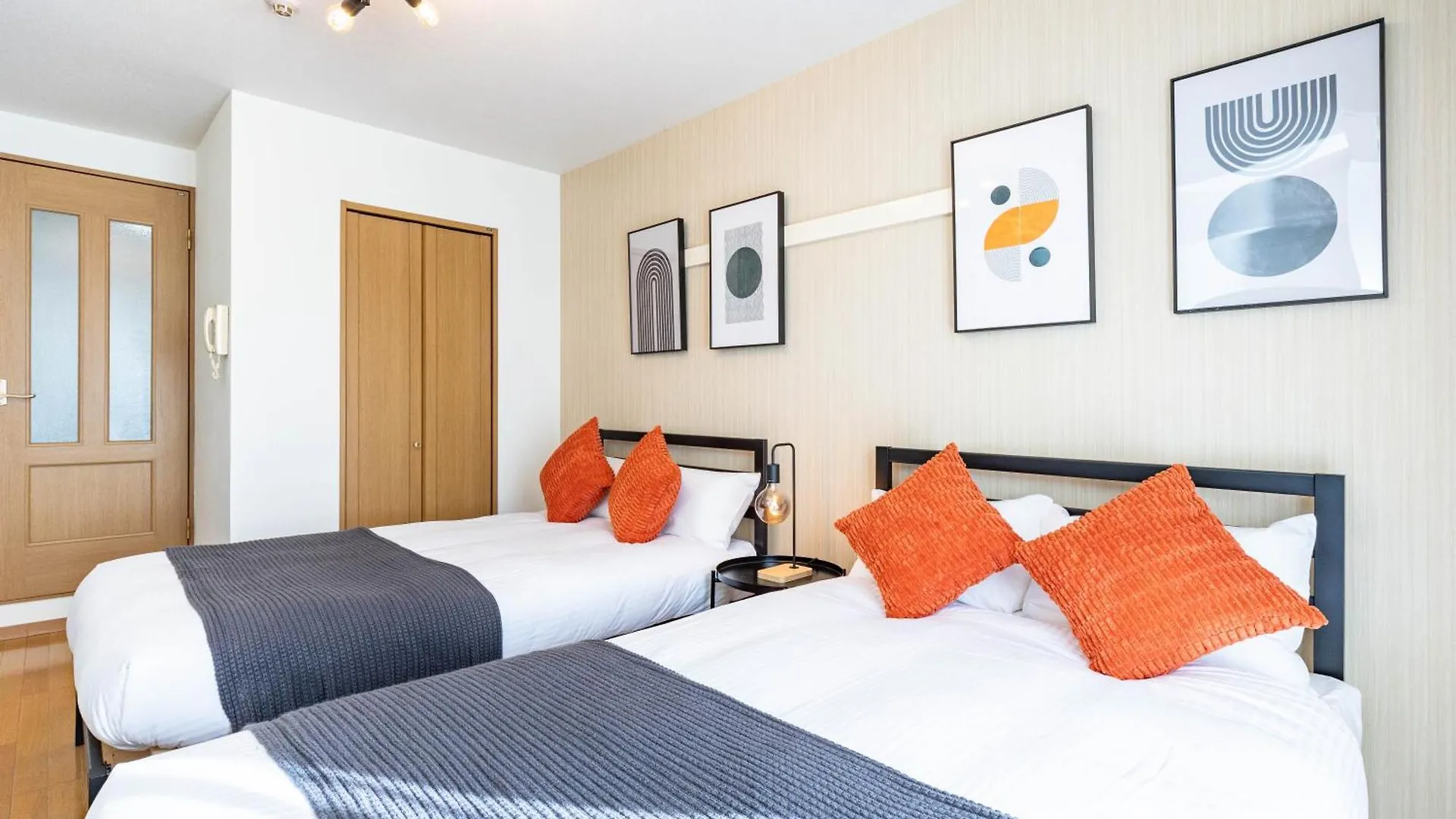 Nakatsu Sakae Manshon Apartman Oszaka Japán